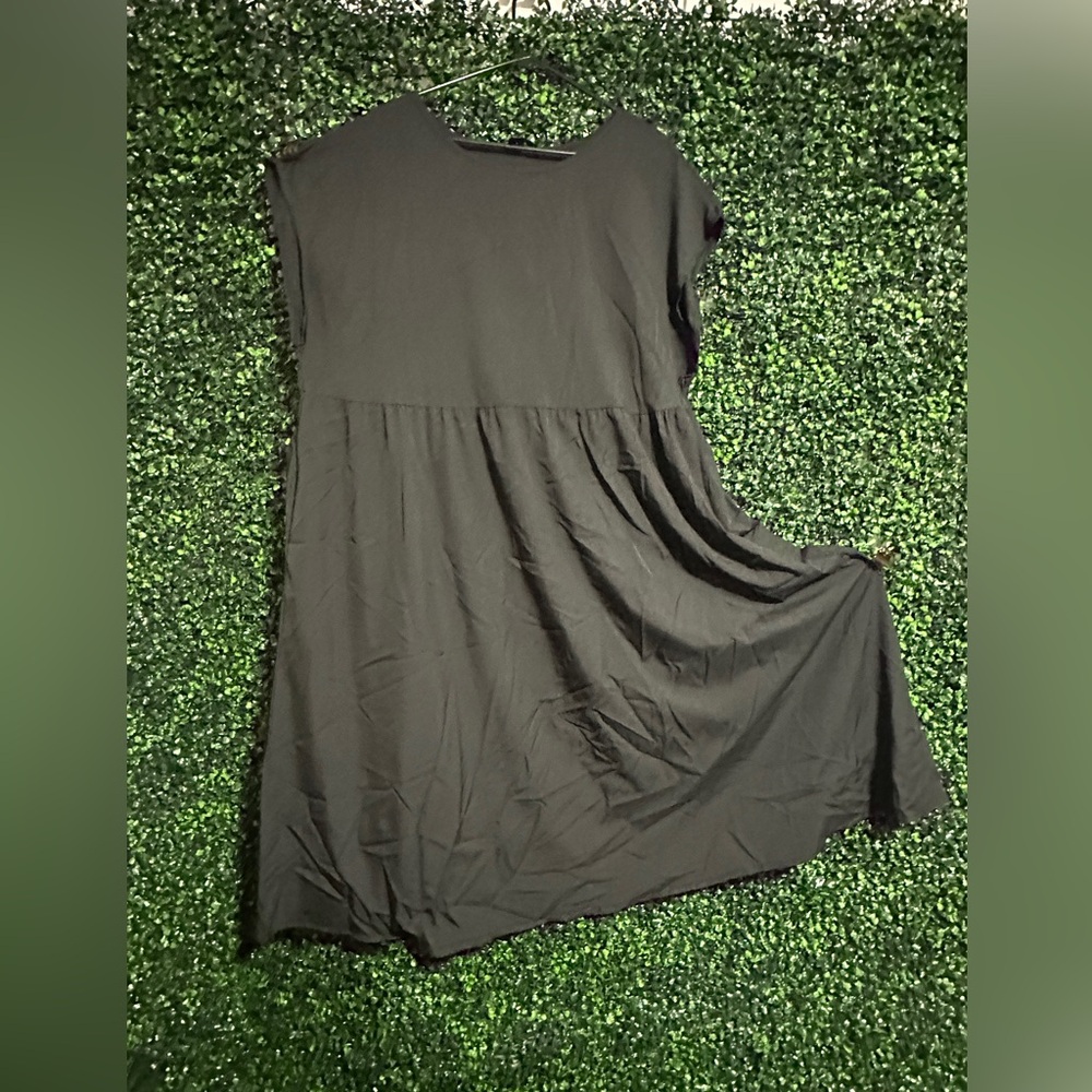 SHEIN Black Dress w/ pockets!